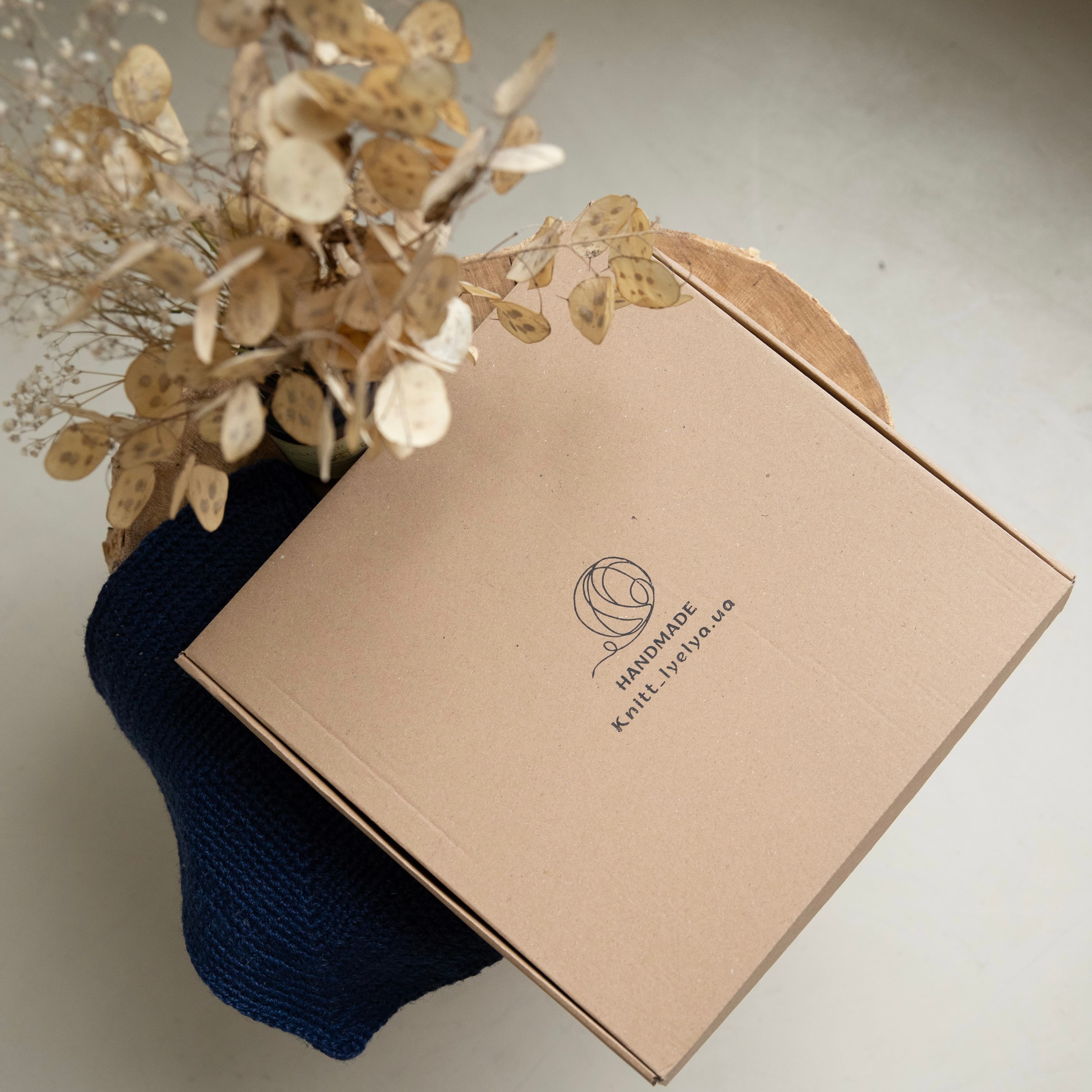 About knitt_lyelya.ua