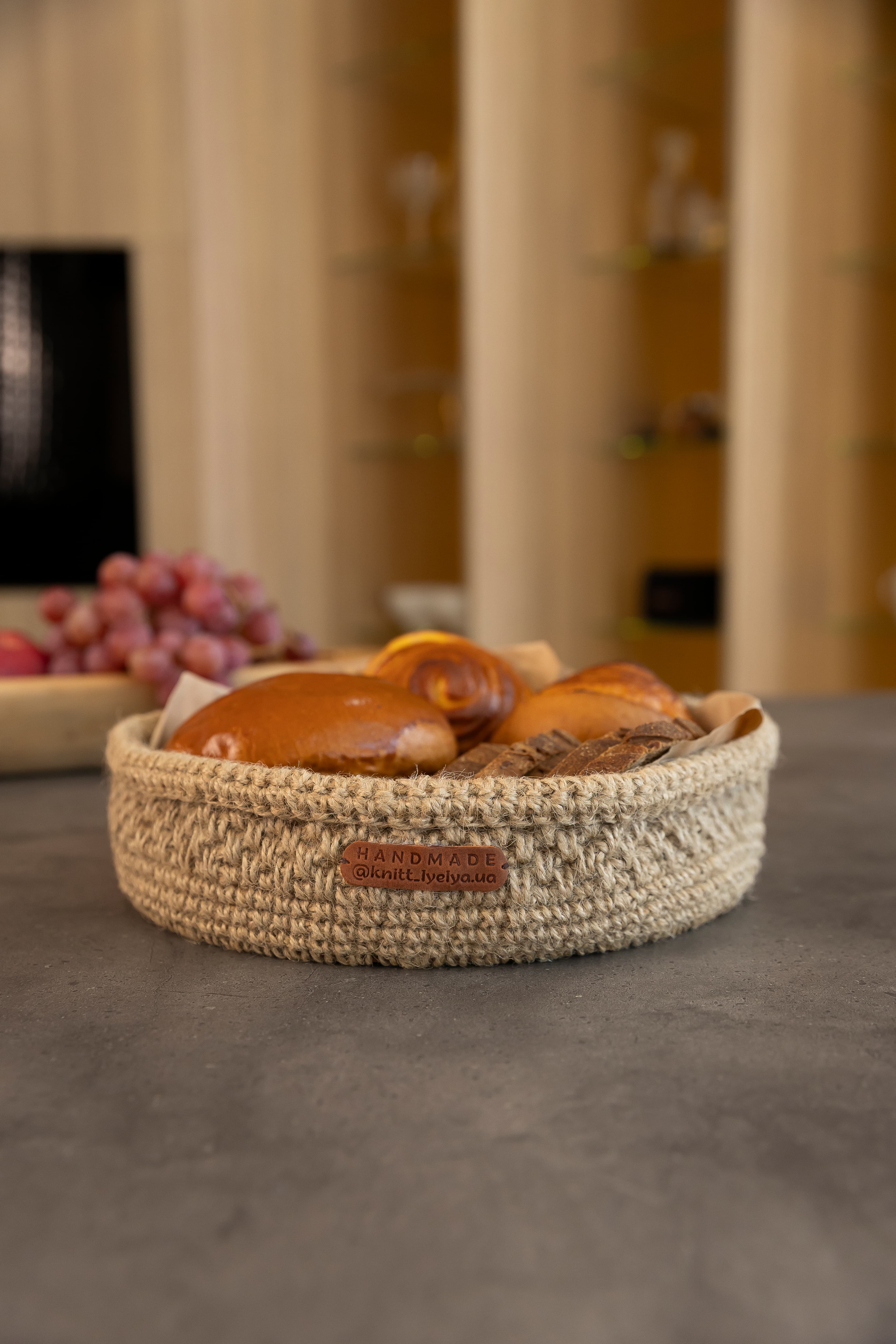 Кошик для смаколиків - 1